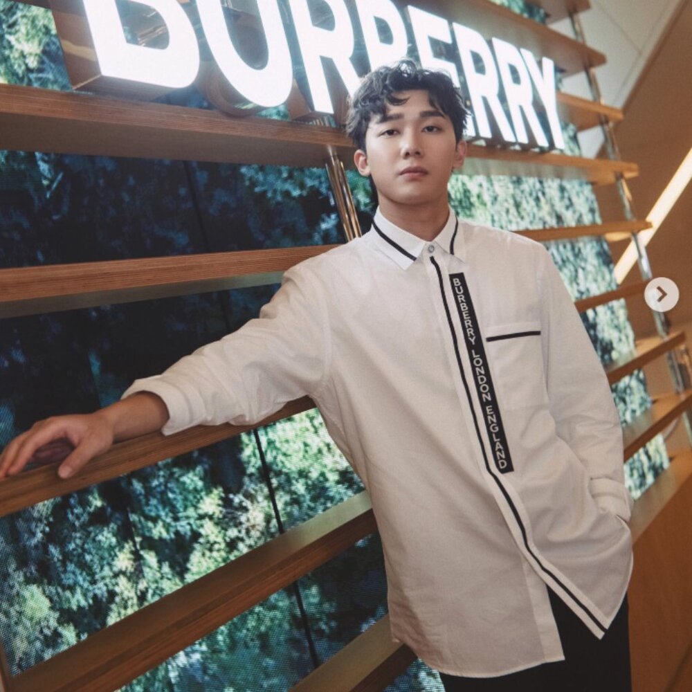 Burberry Men Dress shirt XXS white - Picture 2 of 9